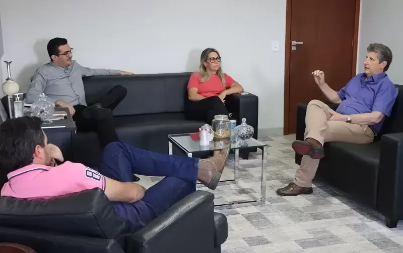 Imagem de compartilhamento para o artigo Prefeito de Chapadão do Sul recebe vereadora de Costa Rica para troca de experiências administrativas da MS Todo dia